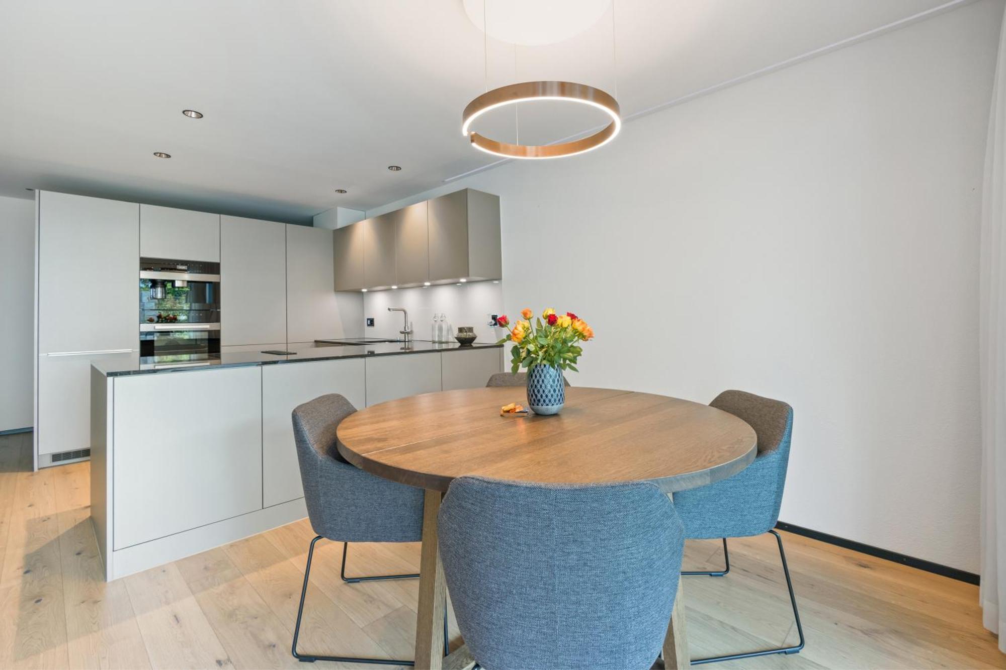 The R Apartment Zugerberg - Ev Wallbox - Terrasse 젤로드스윌 외부 사진