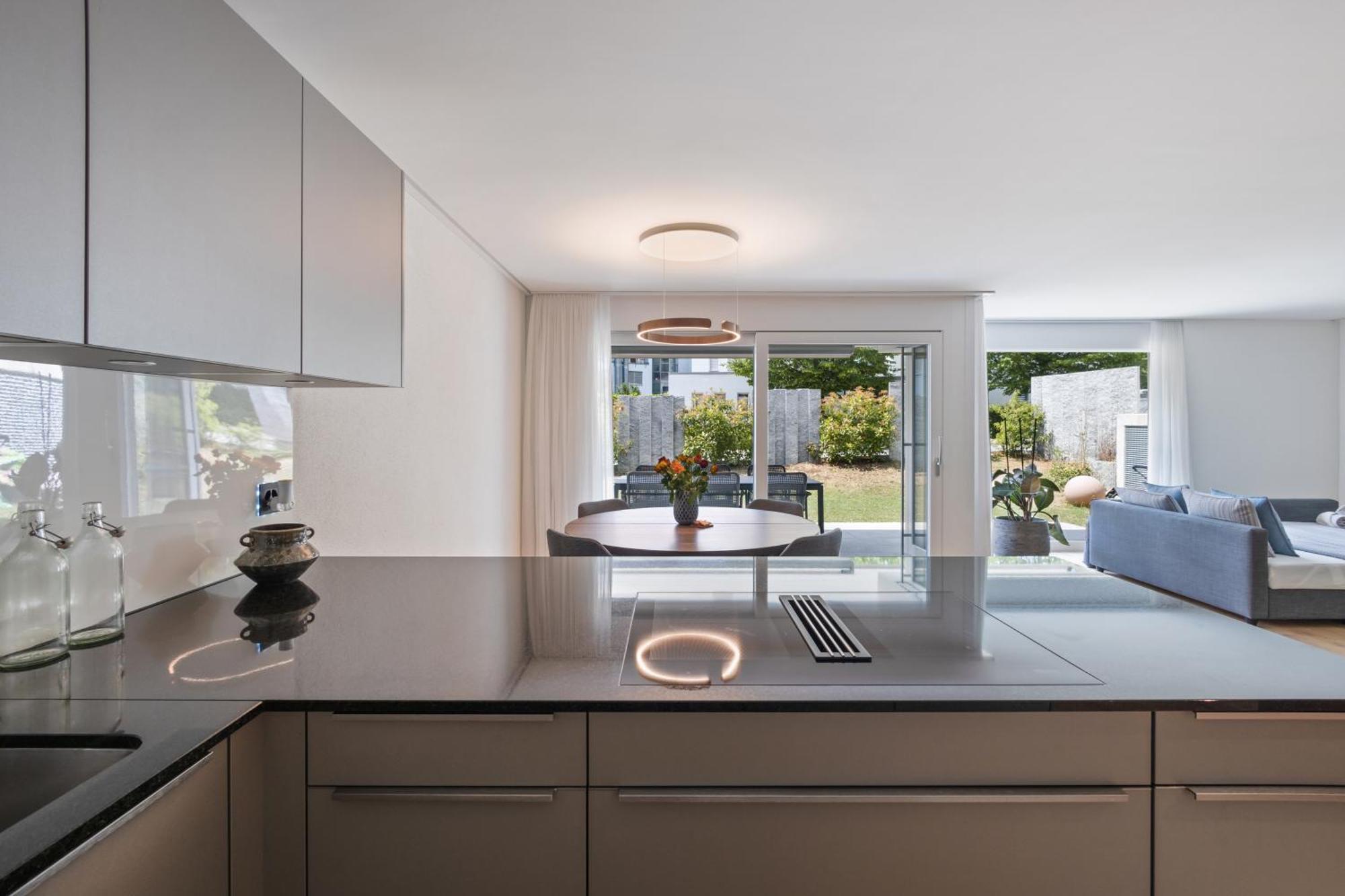 The R Apartment Zugerberg - Ev Wallbox - Terrasse 젤로드스윌 외부 사진
